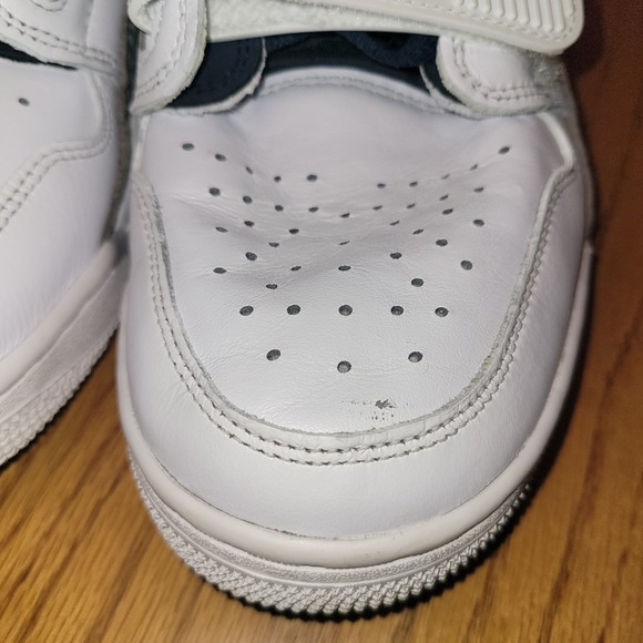 Jordan Legacy 312 Dream Team AV3922-101 White Navy Red Gold Sz 10.5 - Picture 4 of 13